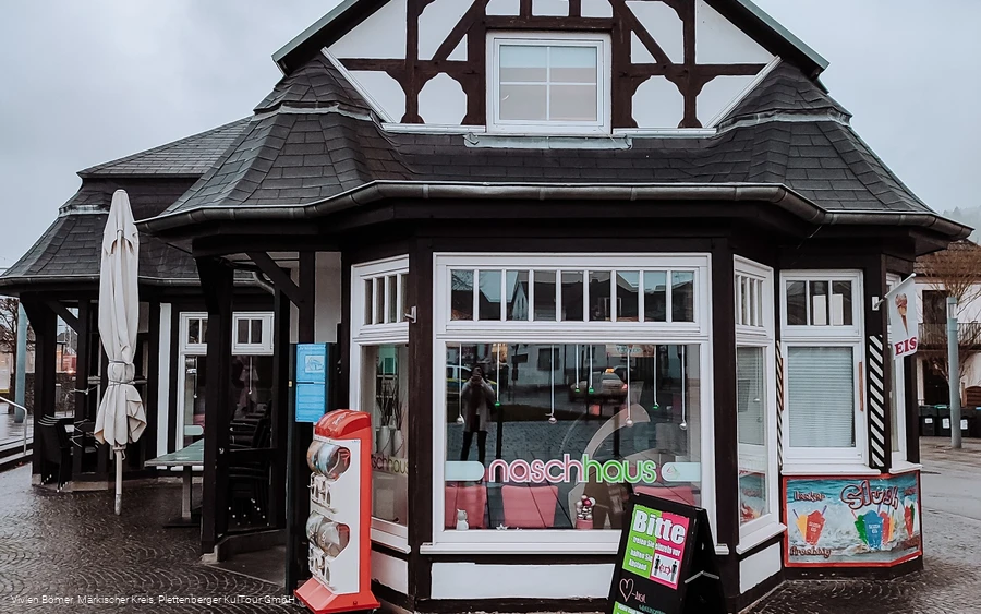 Der Bahnhofspavillon