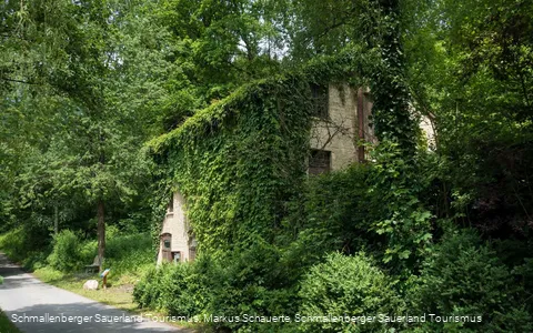 Altes Pumpenhaus auf dem Wennepfad